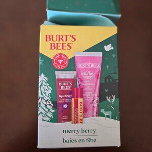 Burt'sBees Merry Berry set
